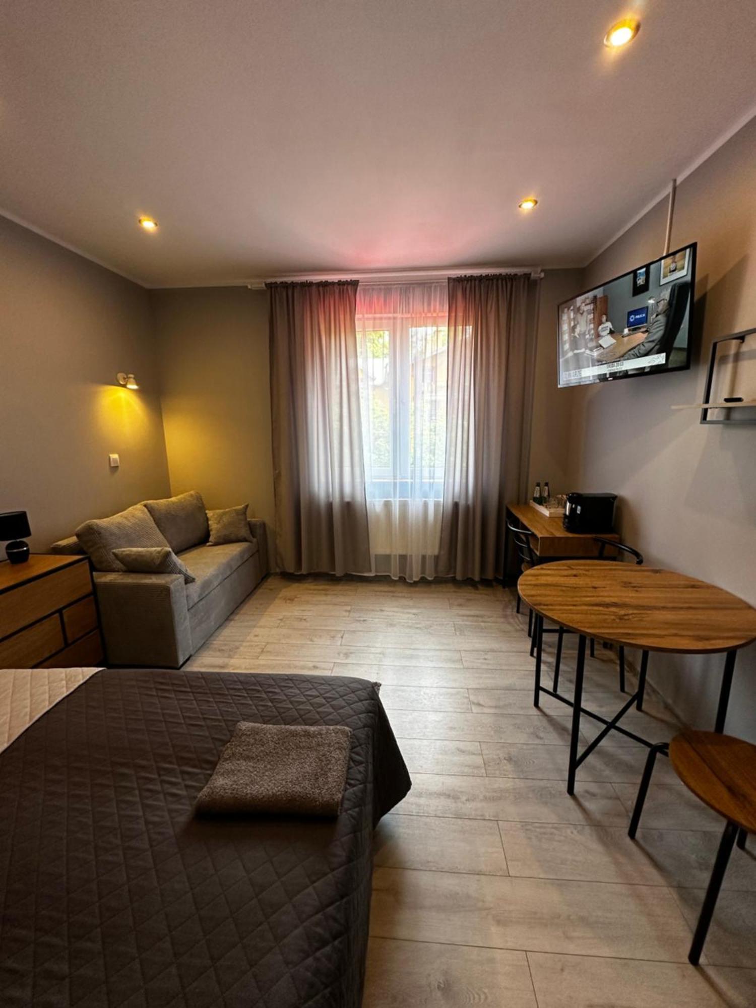 Guest house Karnat 3 *